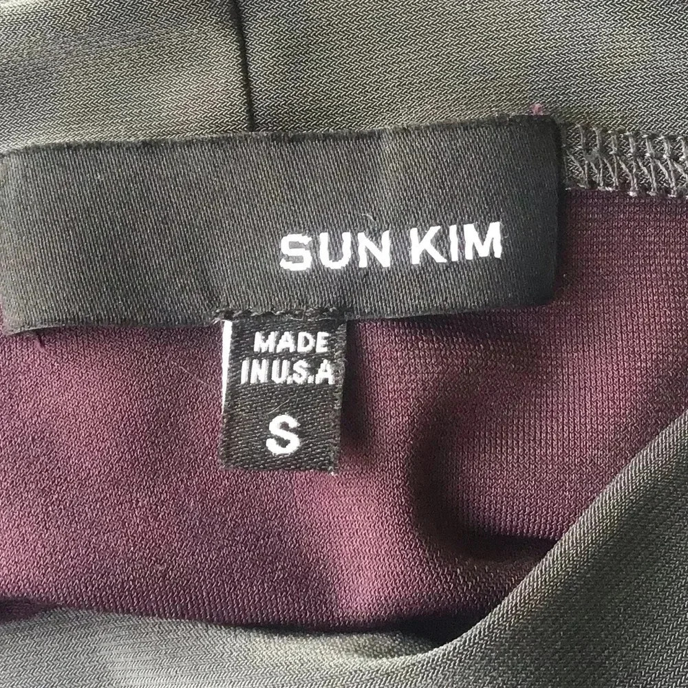 Sun Kim USA Charcoal Gray Plum Colorblock 3/4 Sleeve Asymmetrical Cowl Tunic S - Picture 6 of 10